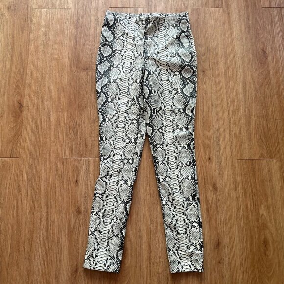 12 Thompson High Rise Slim Leg Ankle Length Pleather Pants Snake Women’s Sz S - Picture 2 of 10